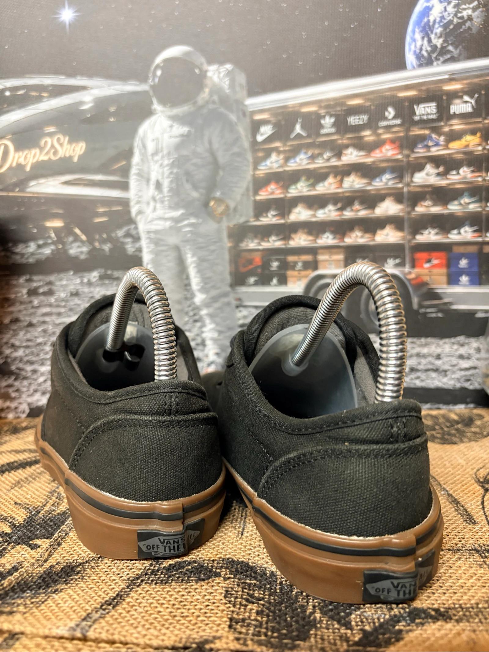 Vans 37 – photo 4